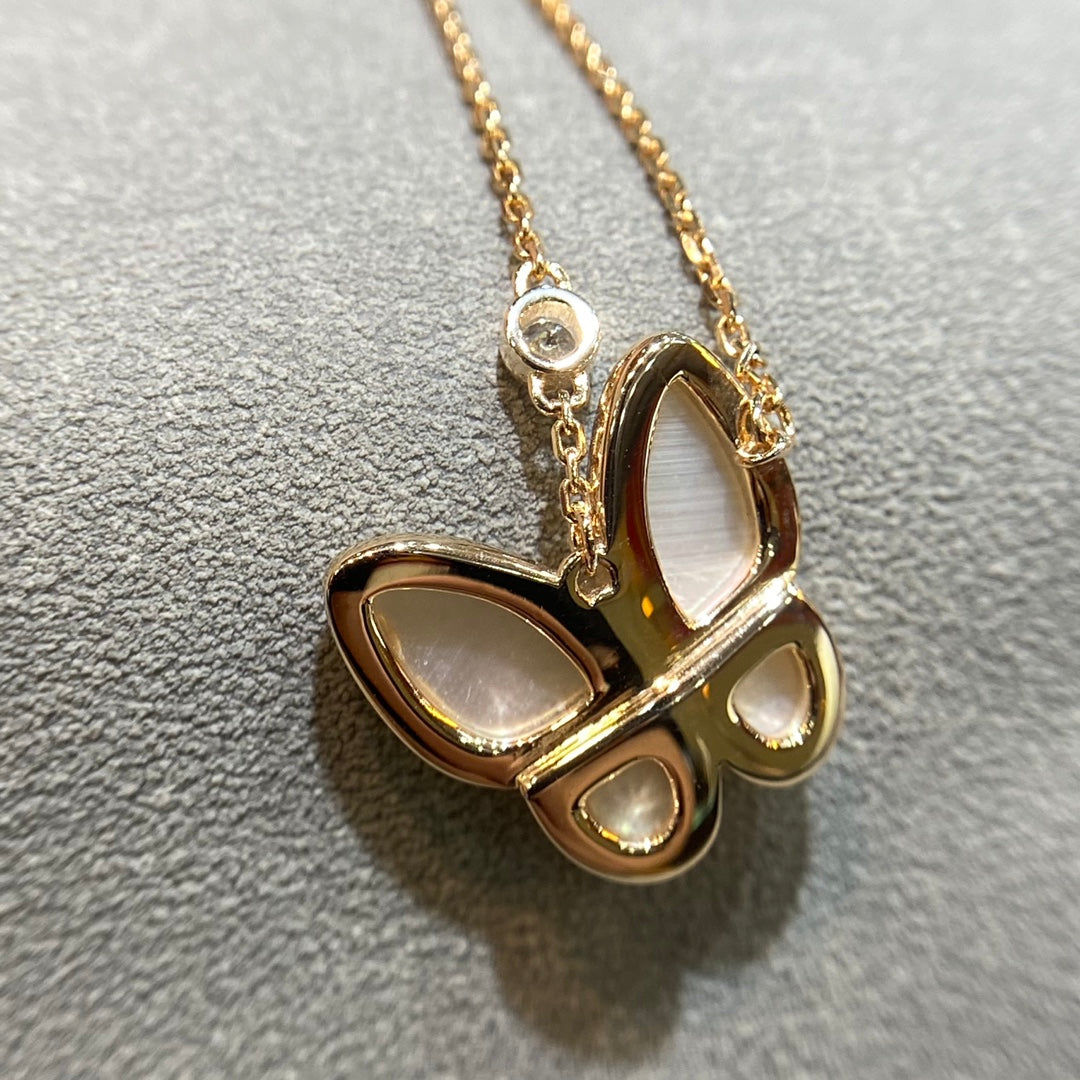 [Leaves]BUTTERFLY MOP DIAMOND NECKLACE