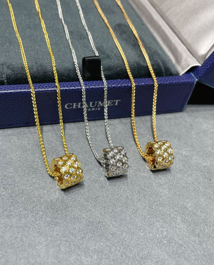 [Leaves]BEE LOVE DIAMOND PAVED 3 ROW NECKLACE