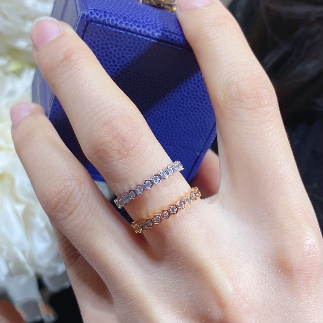 [Leaves]BEE LOVE DIAMOND PAVED SMALL RING