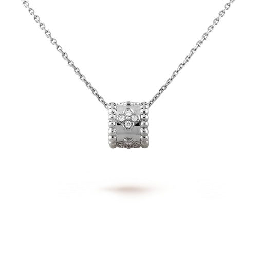 [Leaves]PERLEE PEDANT SIVLER DIAMOND NECKLACE