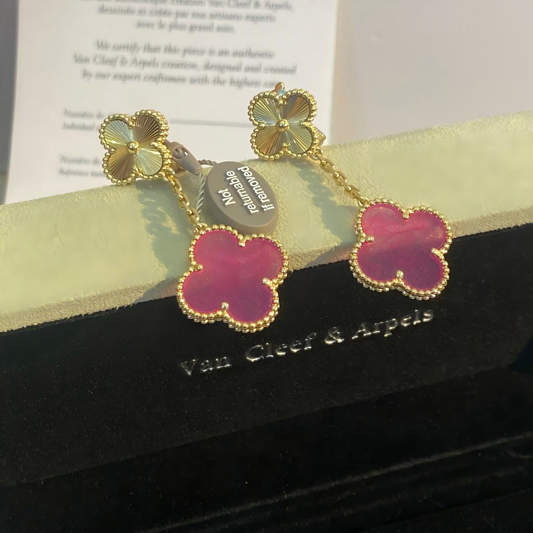 [Leaves]NEW CLOVER 2 MOTIF PINK ENAMEL EARRINGS
