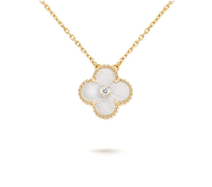 [Leaves]LIMITED EDITION CHRISTMAS CLOVER FLOWER NECKLACE - 15MM ANNUAL COLLECTIBLE PENDANT