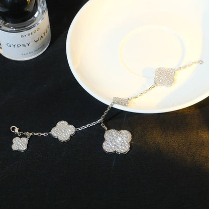 [Leaves]CLOVER BRACELET 5 MOTIF SILVER DIAMOND PAVED