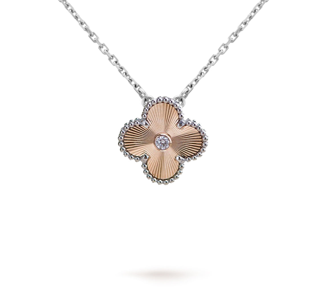 [Leaves]LIMITED EDITION CHRISTMAS CLOVER FLOWER NECKLACE - 15MM ANNUAL COLLECTIBLE PENDANT