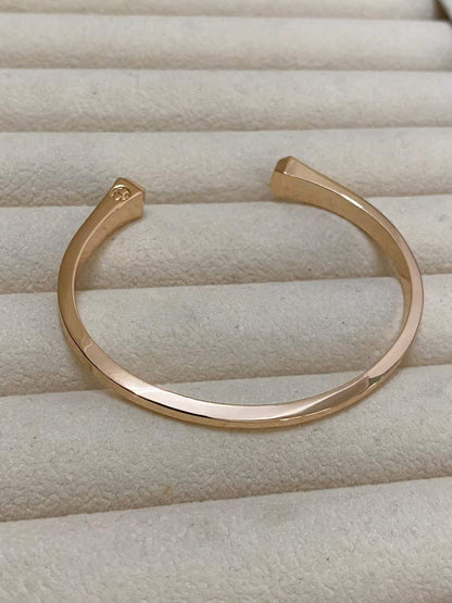 [Leaves]CLOU DE FORGE SQUARE CONE STUDS OPEN CUFF ONE SIZE