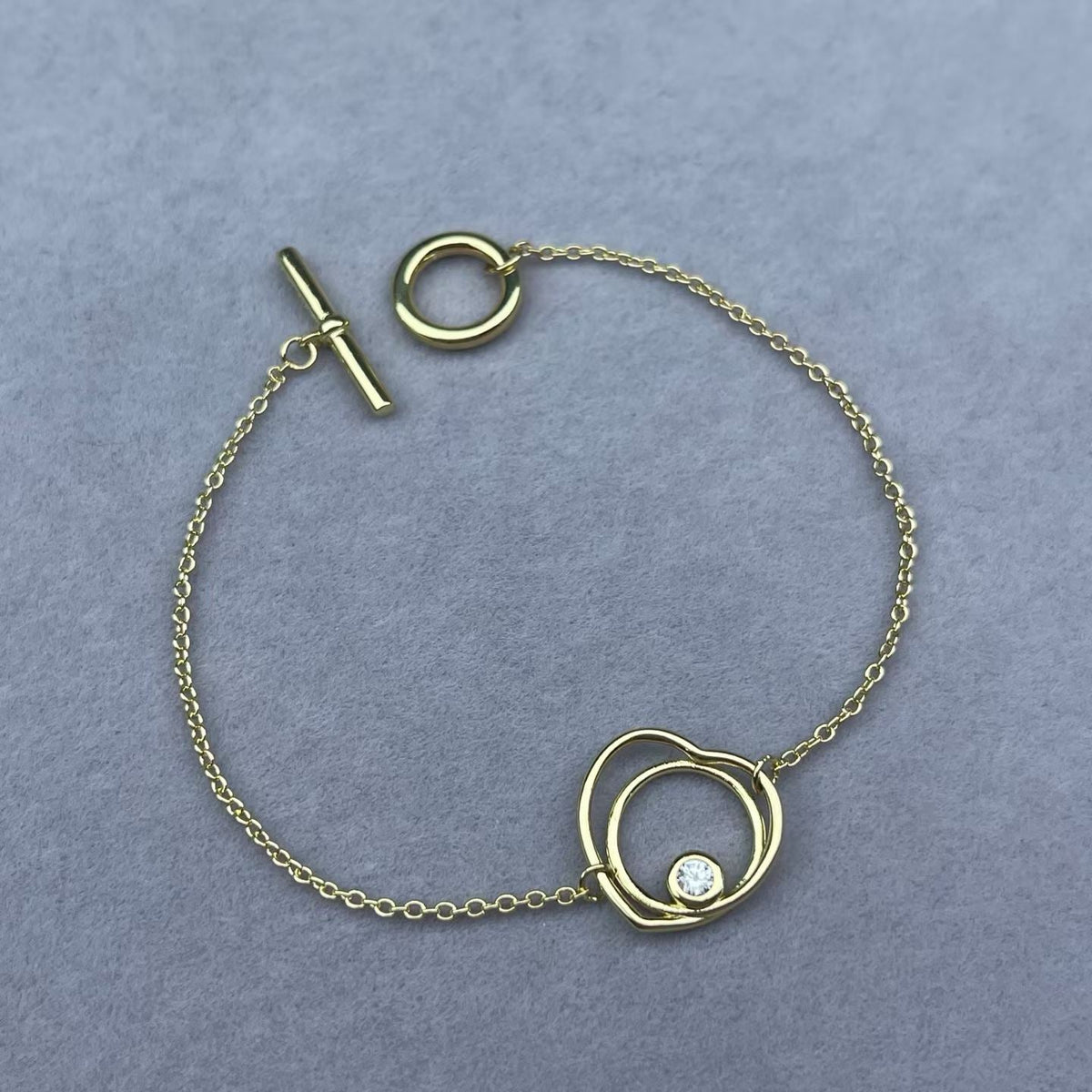 [Leaves]HOLLOW HEART SINGLE DIAMOND BRACELET