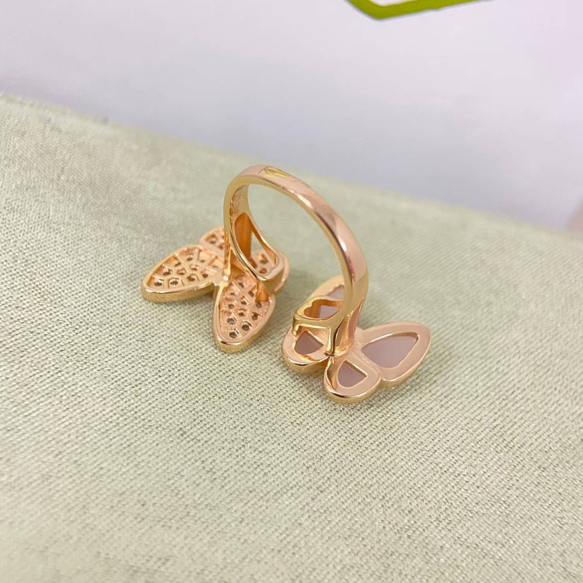 [Leaves]TWIN BUTTERFLY NEW DIAMOND & PINK BUTTERFLY RING