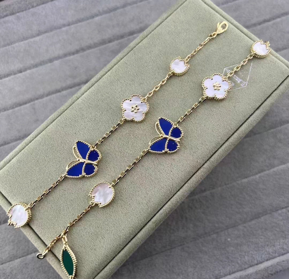 [Leaves ]LUCKY SPRING GOLD BLUESTONE WHITE MOTHER-OF-PEARL BRACELET
