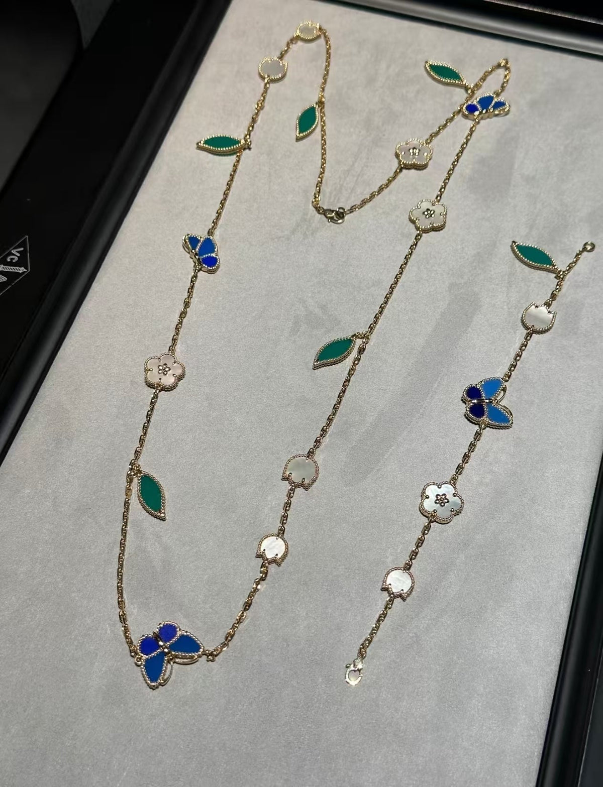 [Leaves ]LUCKY SPRING GOLD  MOTIFS  NECKLACE