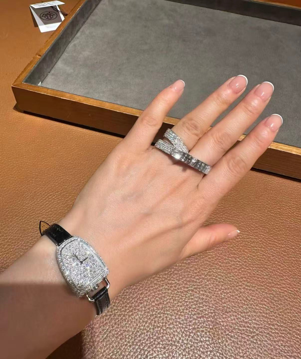 [Leaves]NEW STYLE FULL CIRCLE DOUBLE DIAMOND RING