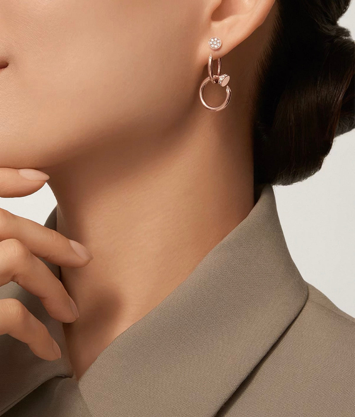 [Leaves]NAIL COLLECTION DIAMOND SET DOUBLE HOOP EARRINGS