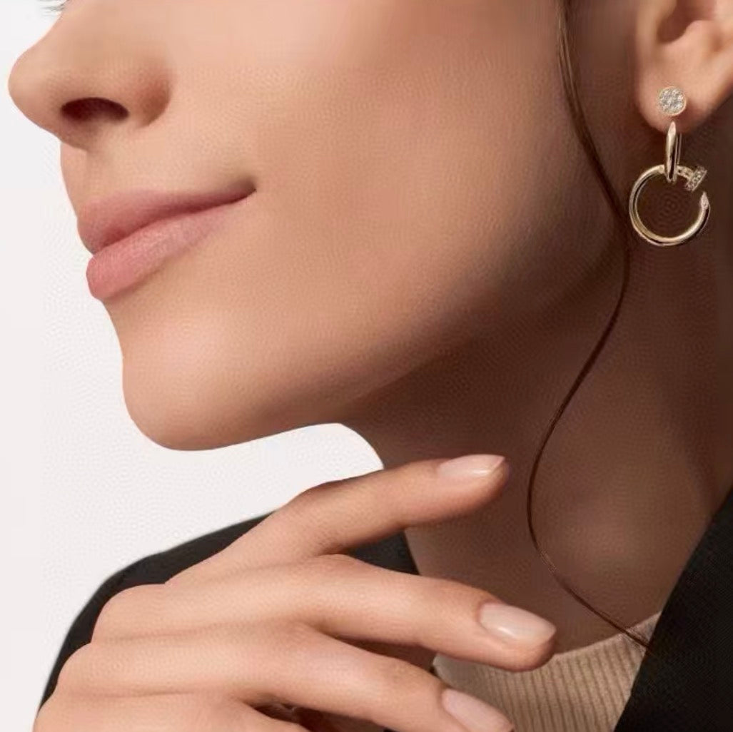 [Leaves]NAIL COLLECTION DIAMOND SET DOUBLE HOOP EARRINGS
