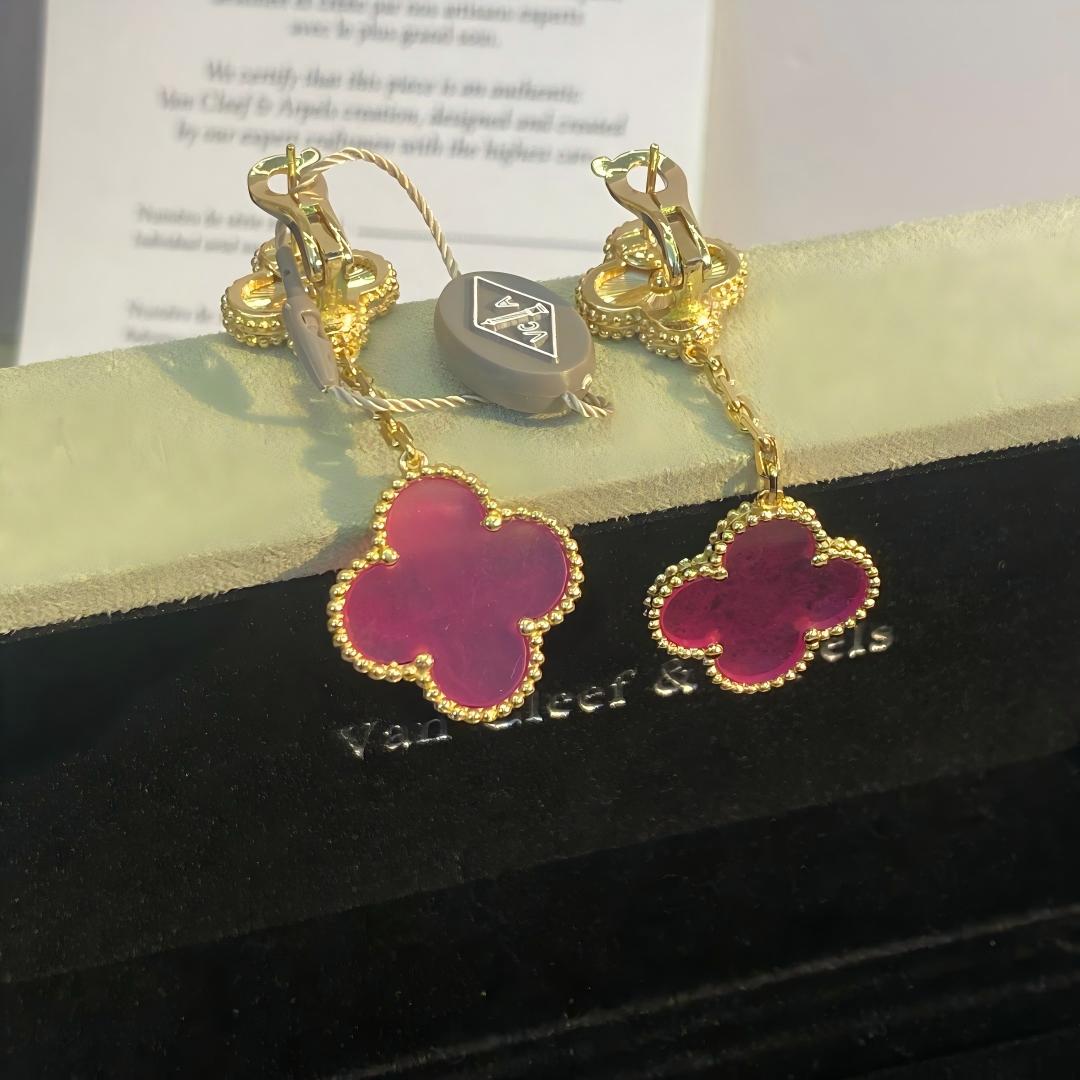 [Leaves]NEW CLOVER 2 MOTIF PINK ENAMEL EARRINGS