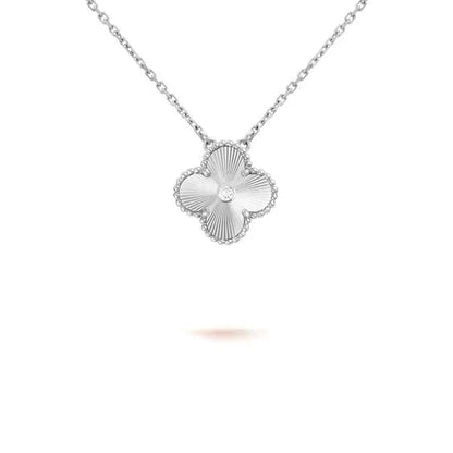 [Leaves]CLOVER  15MM DIAMOND LASER NECKLACE SILVER