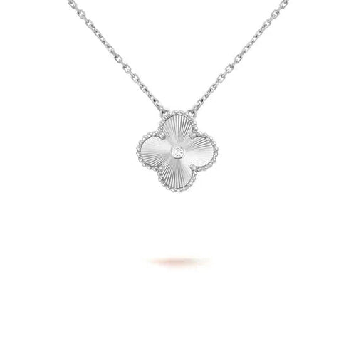 [Leaves]CLOVER  15MM DIAMOND LASER NECKLACE SILVER