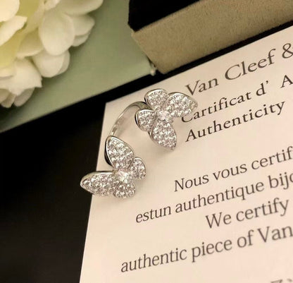 [Leaves]TWIN SILVER BUTTERFLY DIAMOND RING