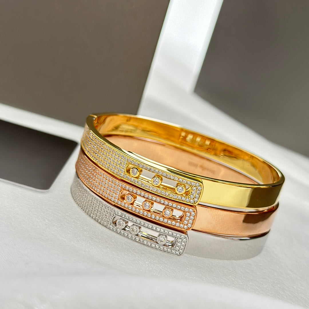 [Leaves]MOVE NOA PAVÉ DIAMOND BANGLE BRACELET