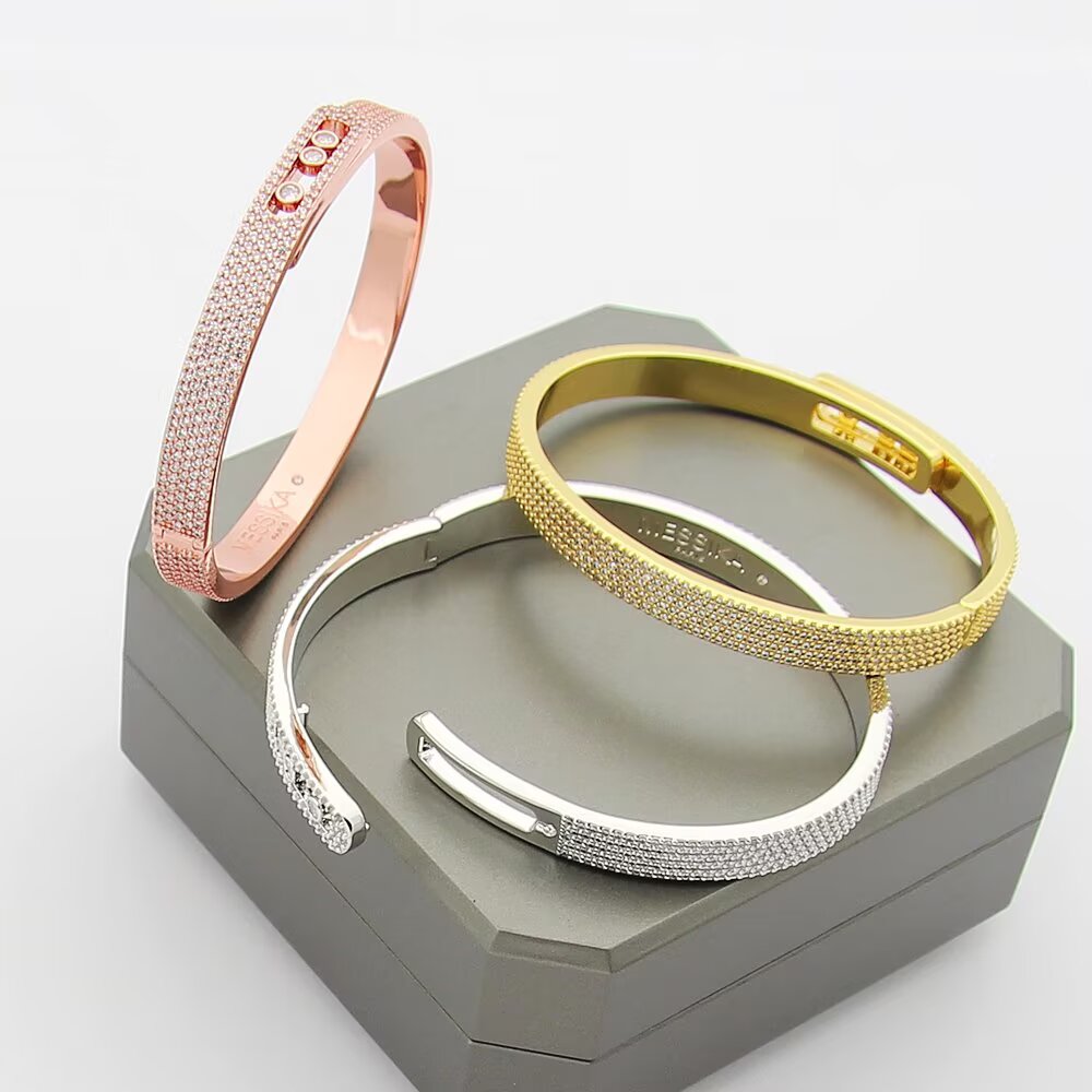 [Leaves]MOVE NOA FULL-PAVÉ DIAMOND BANGLE BRACELET