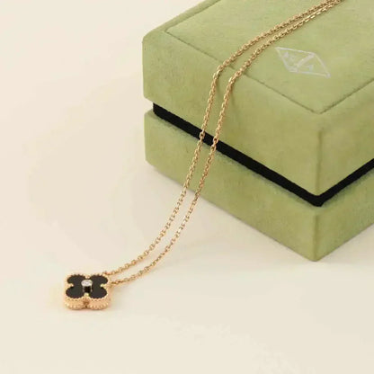 [Leaves]CLOVER 15MM DIAMOND ONYX NECKLACE