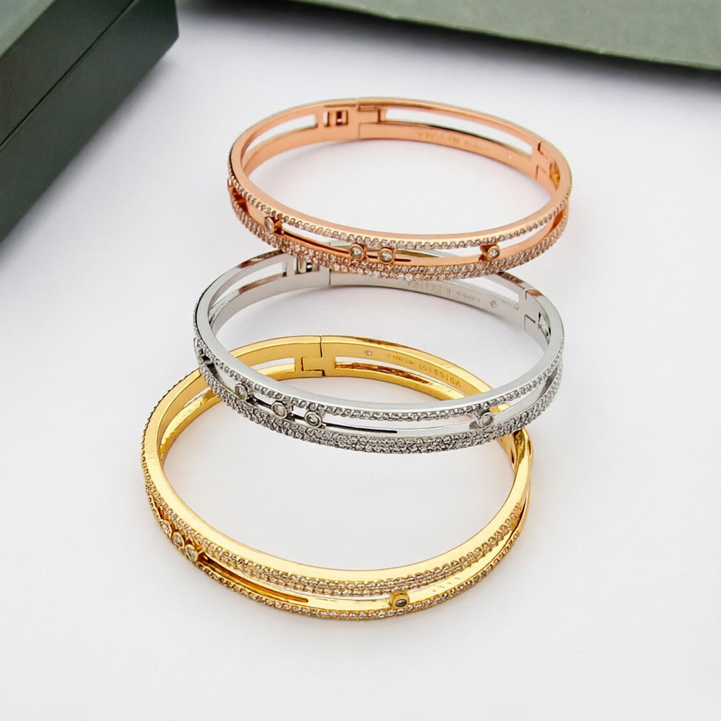 [Leaves]MOVE ROMANE PAVÉ DIAMOND BANGLE BRACELET