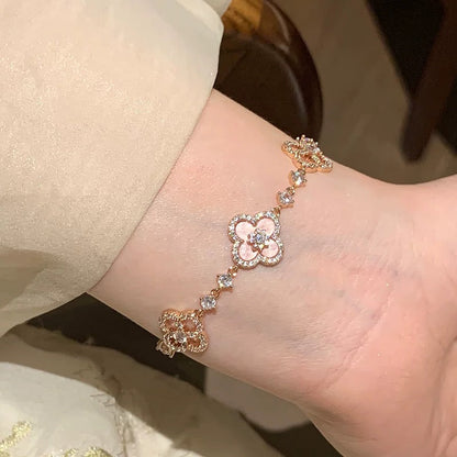 [Leaves]CLOVER 5 MOTIF PINK BLUE RED WHITE BRACELET