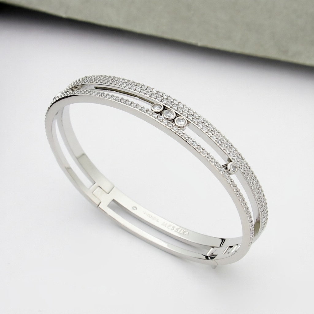 [Leaves]MOVE ROMANE PAVÉ DIAMOND BANGLE BRACELET