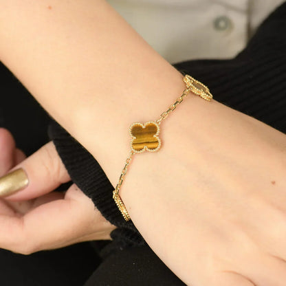 [Leaves]LUCKY CLOVER 5-MOTIF BRACELET -  TIGER’S EYE COLLECTION