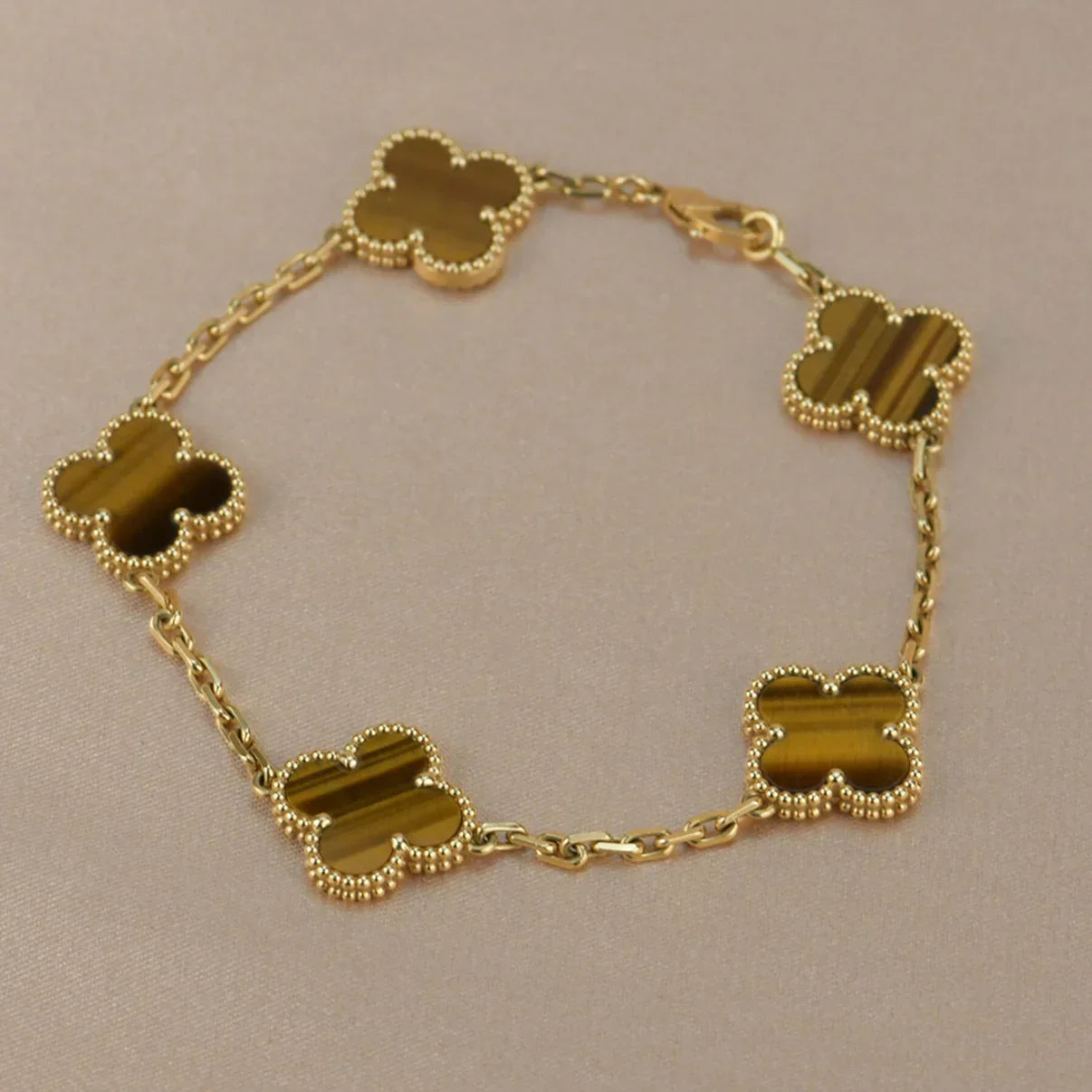 [Leaves]LUCKY CLOVER 5-MOTIF BRACELET -  TIGER’S EYE COLLECTION