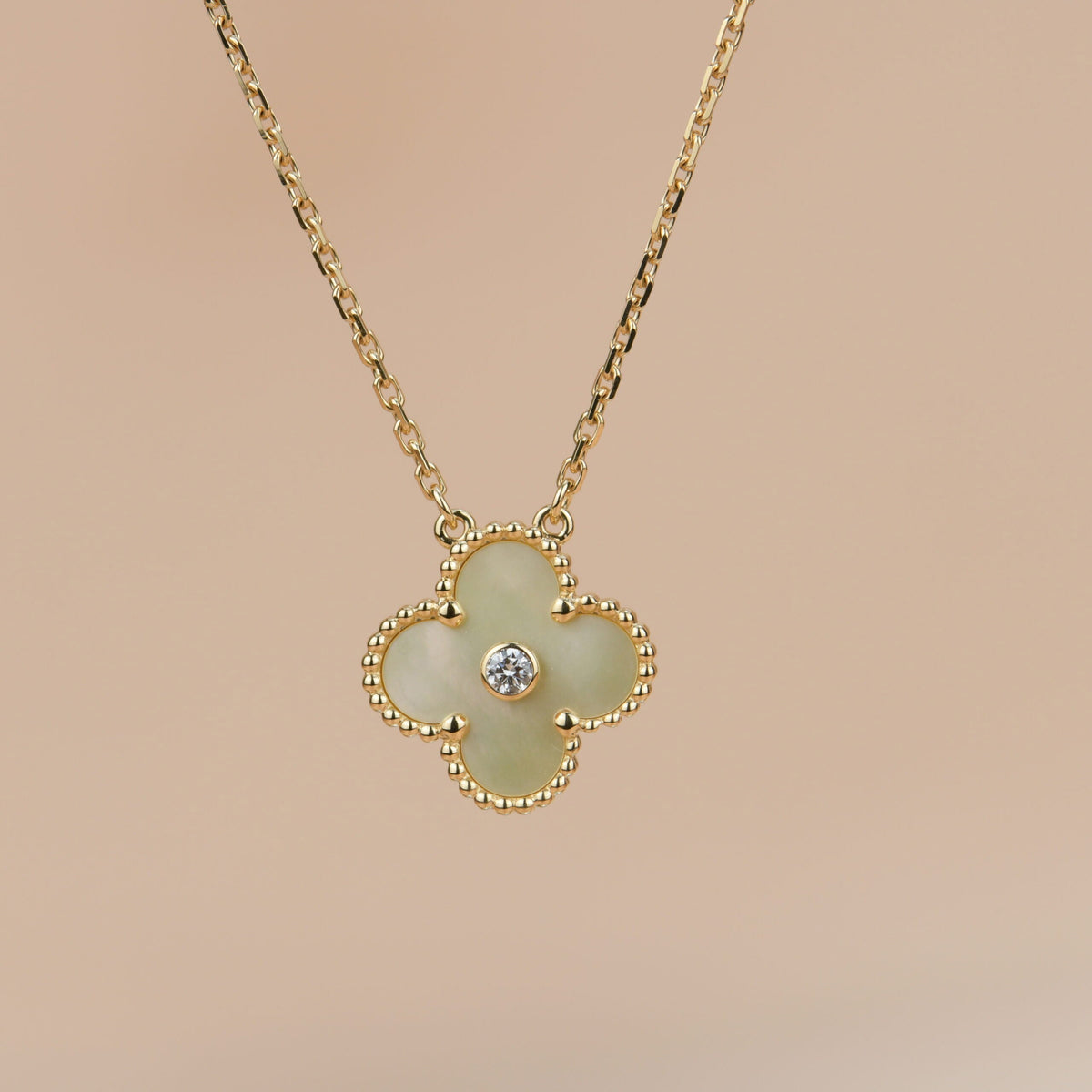 [Leaves]CLOVER 15MM DIAMOND GOLD MOTHER OF PEARL NECKLACE