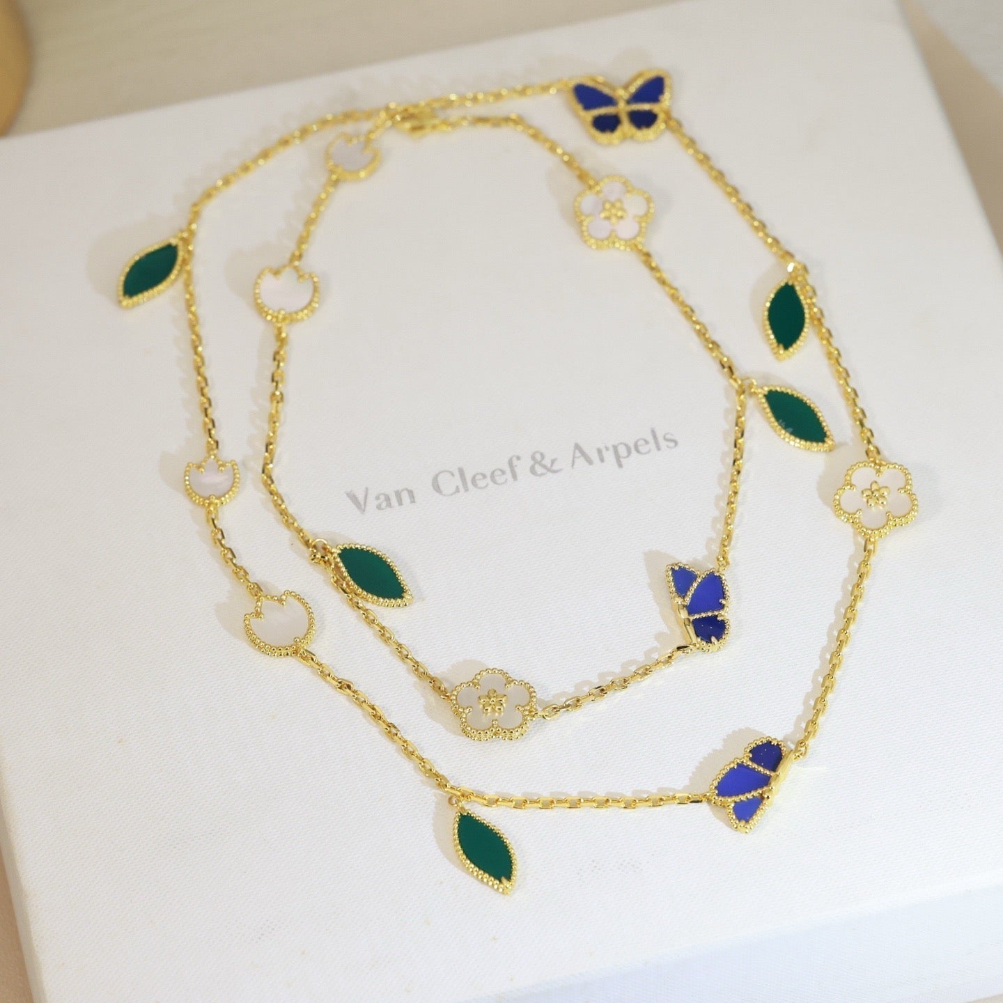 [Leaves]LUCKY SPRING BUTTERFLY & FLOWER STATEMENT NECKLACE - 15-MOTIF FLORAL DESIGN