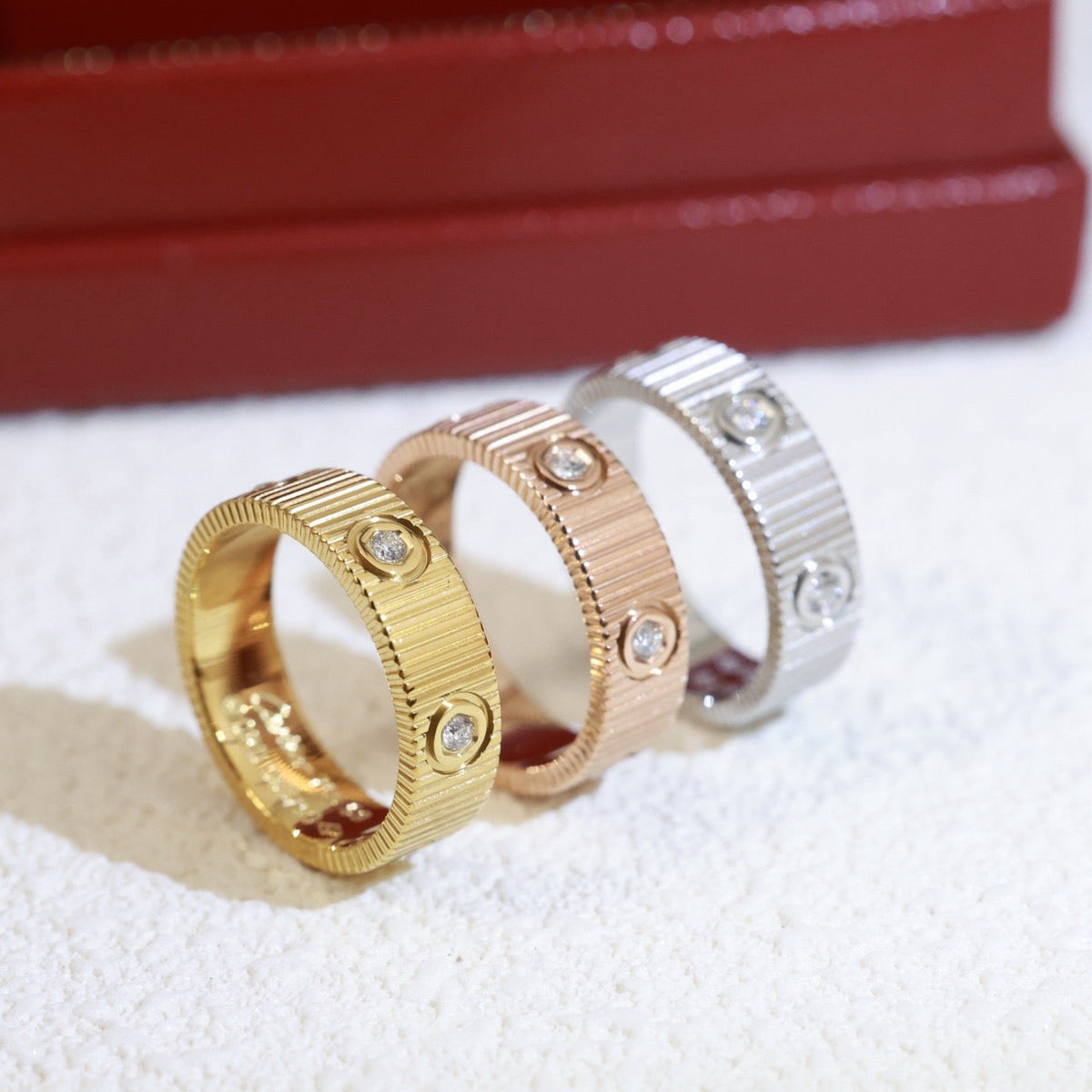 [Leaves]LOVE 6.5MM UNLIMITED RING, 6 DIAMONDS