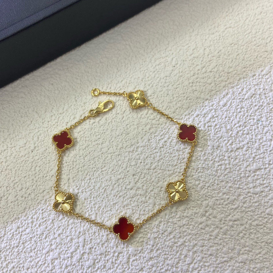 [Leaves]CLOVER 6 MOTIF RED AGATE LASER BRACELET