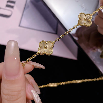 [Leaves]CLOVER 10 MOTIFS LASER NECKLACE