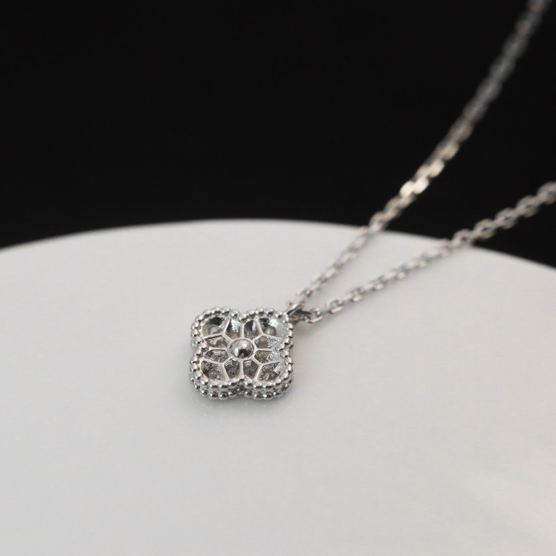 [Leaves]CLOVER MINI 9.5MM PENDANT DIAMOND NECKLACE