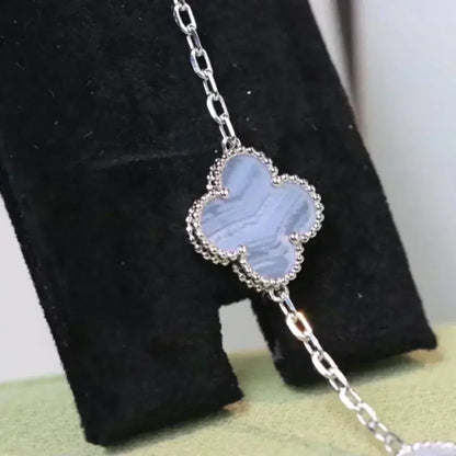 [Leaves]LUCKY CLOVER 5-MOTIF BRACELET - PURPLE CHALCEDONY COLLECTION
