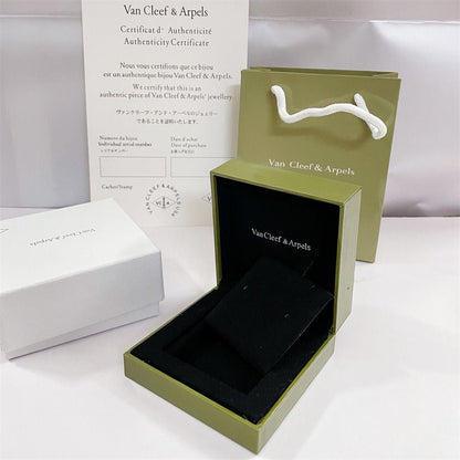 [Leaves]CLOVER BRAND JEWELRY BOX