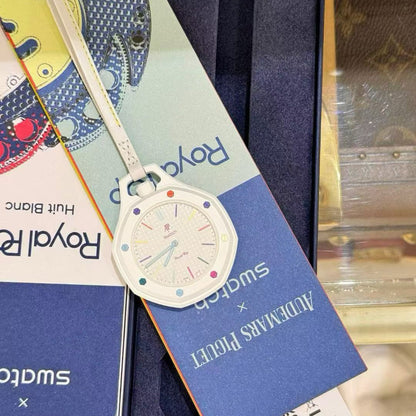 [Leaves]ROYAL OAK POP WATCH  |  1:1 NOT ORIGINAL