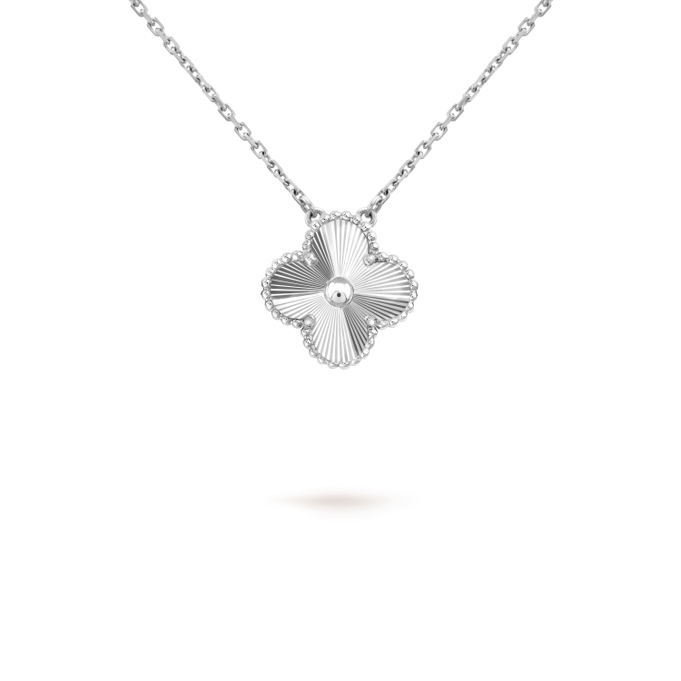 [Leaves]15MM CLOVER FLOWER PENDANT NECKLACE WHITE GOLD COLLECTION