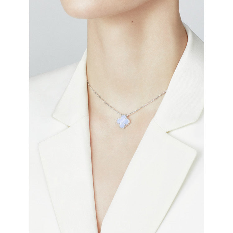 [Leaves]CLOVER 15MM BLUE CHALCEDONY NECKLACE SILVER