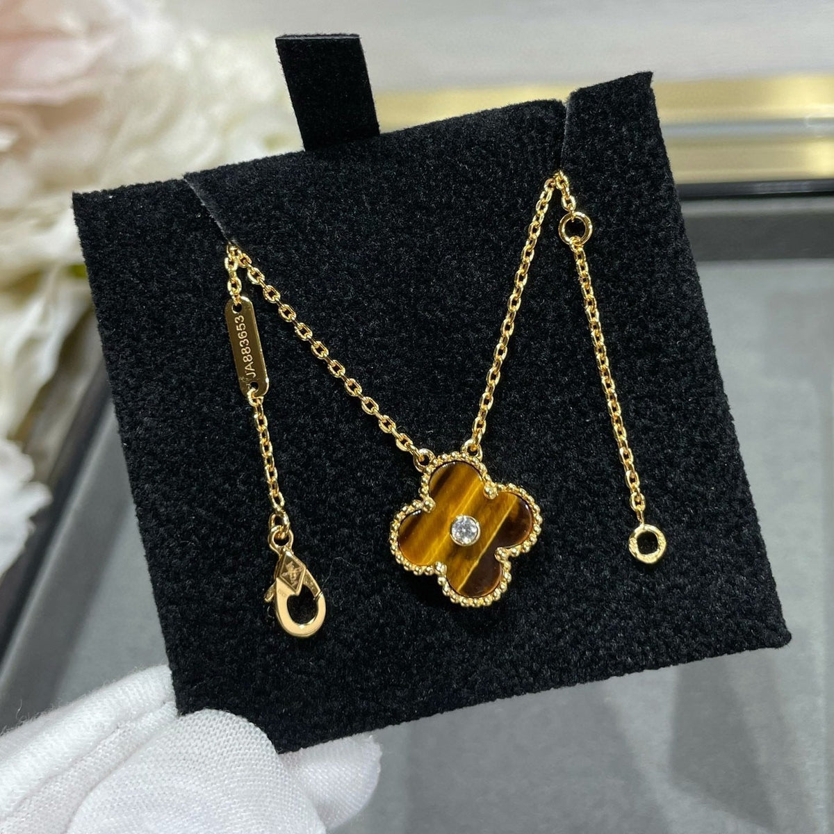 [Leaves]CLOVER 15MM DIAMOND AND YELLOW TIGER'S EYE AGATE necklace