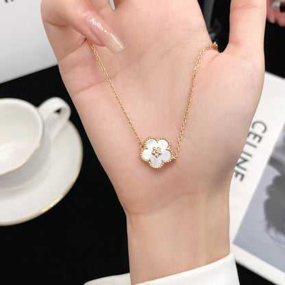 [Leaves]LUCKY WHITE MOP PLUM BLOSSOM  BRACELET
