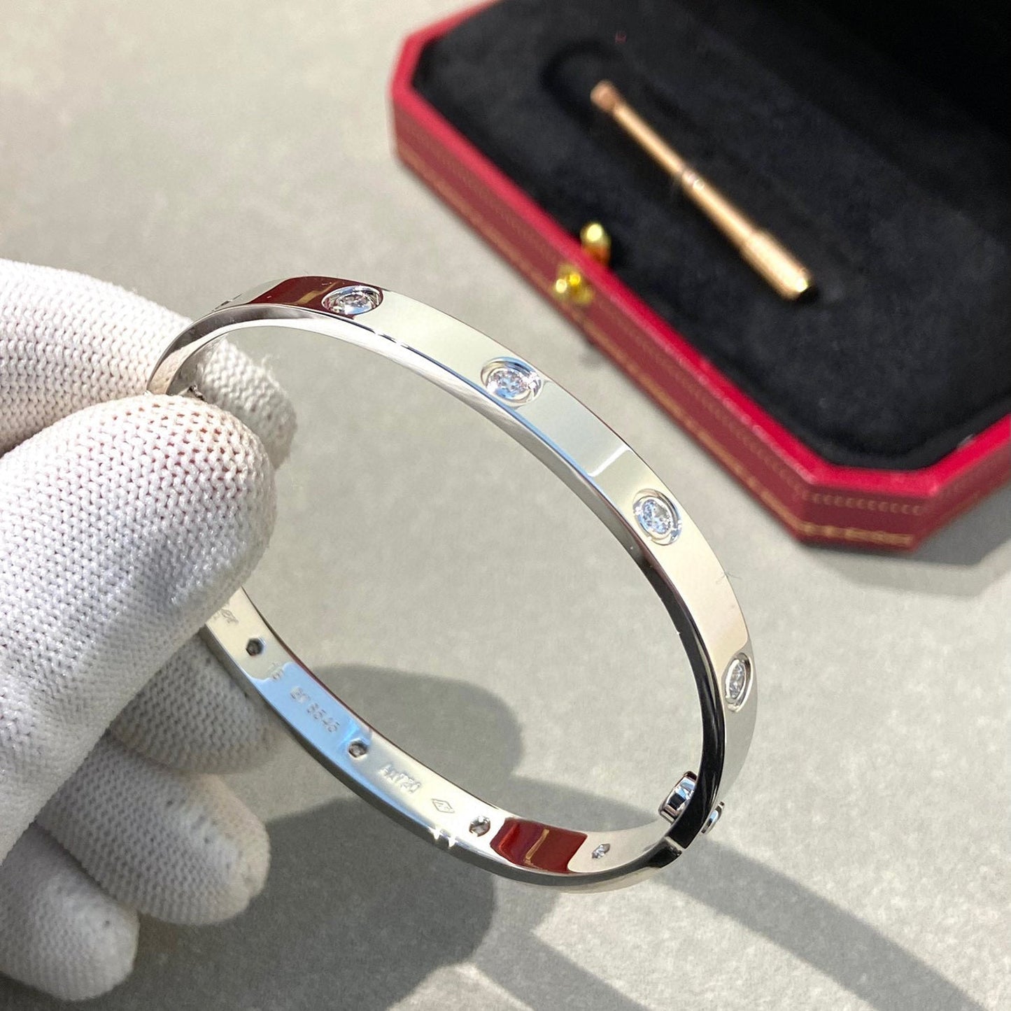 [Leaves]CLASSIC 6.1MM LOVE BANGLE - 10-DIAMOND