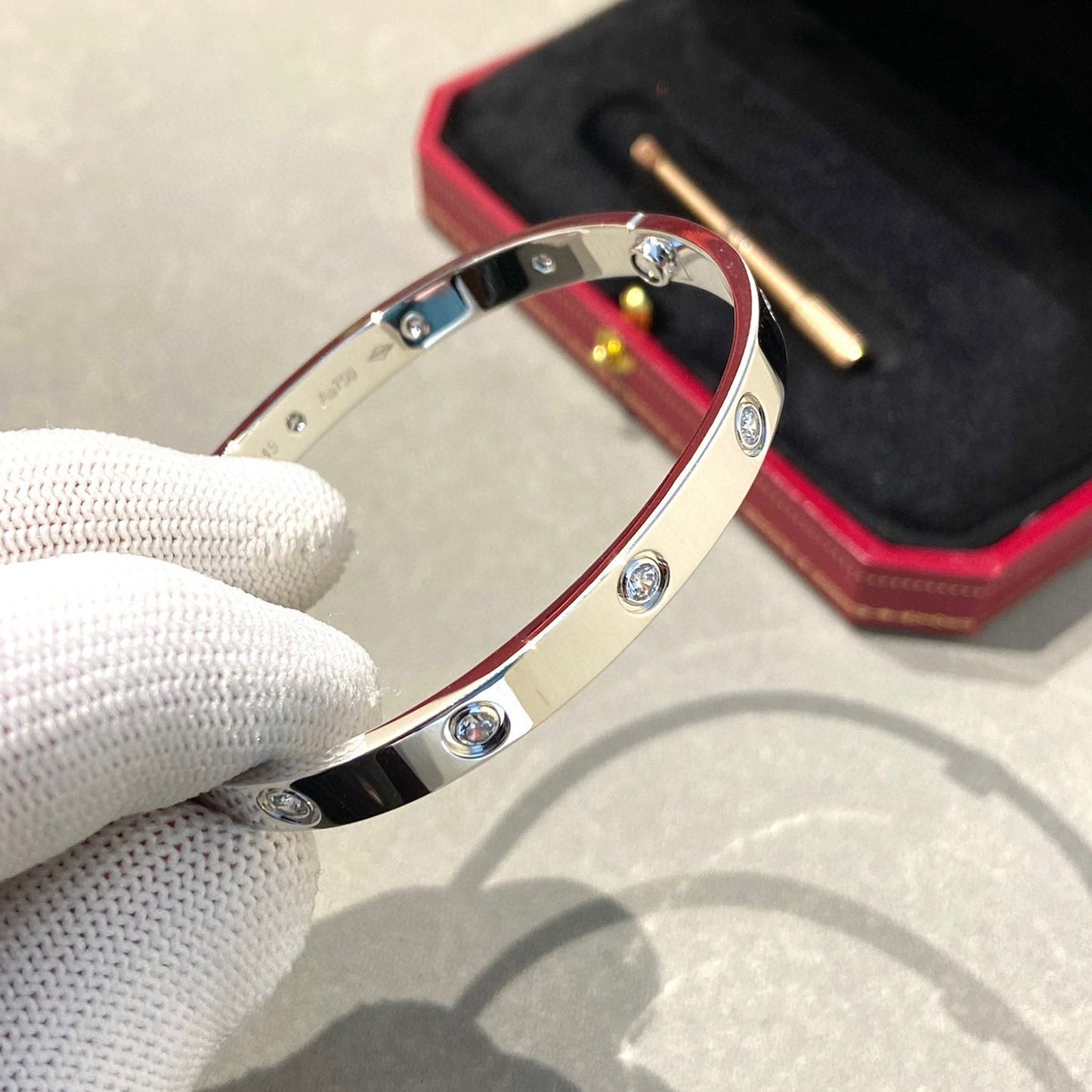 [Leaves]CLASSIC 6.1MM LOVE BANGLE - 10-DIAMOND