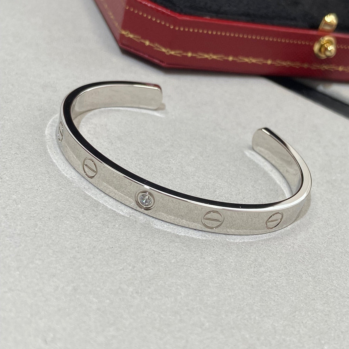 [Leaves]LOVE BRACELET 6.1MM 1 DIAMOND OPEN CUFF