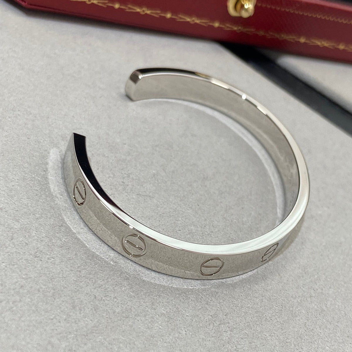 [Leaves]LOVE BRACELET 6.1MM 1 DIAMOND OPEN CUFF