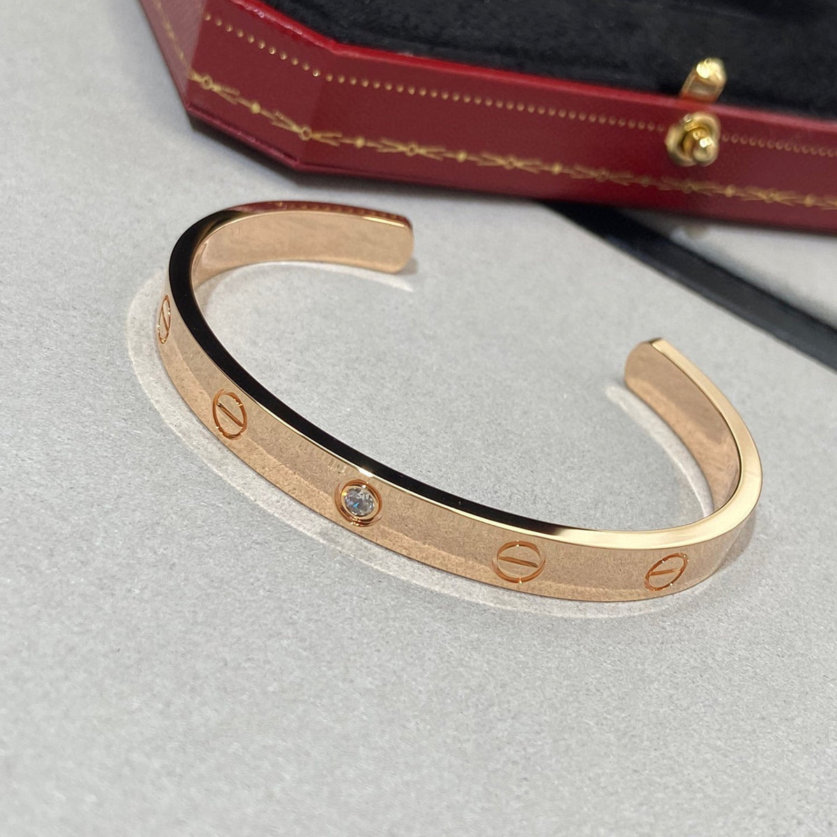 [Leaves]LOVE BRACELET 6.1MM 1 DIAMOND OPEN CUFF