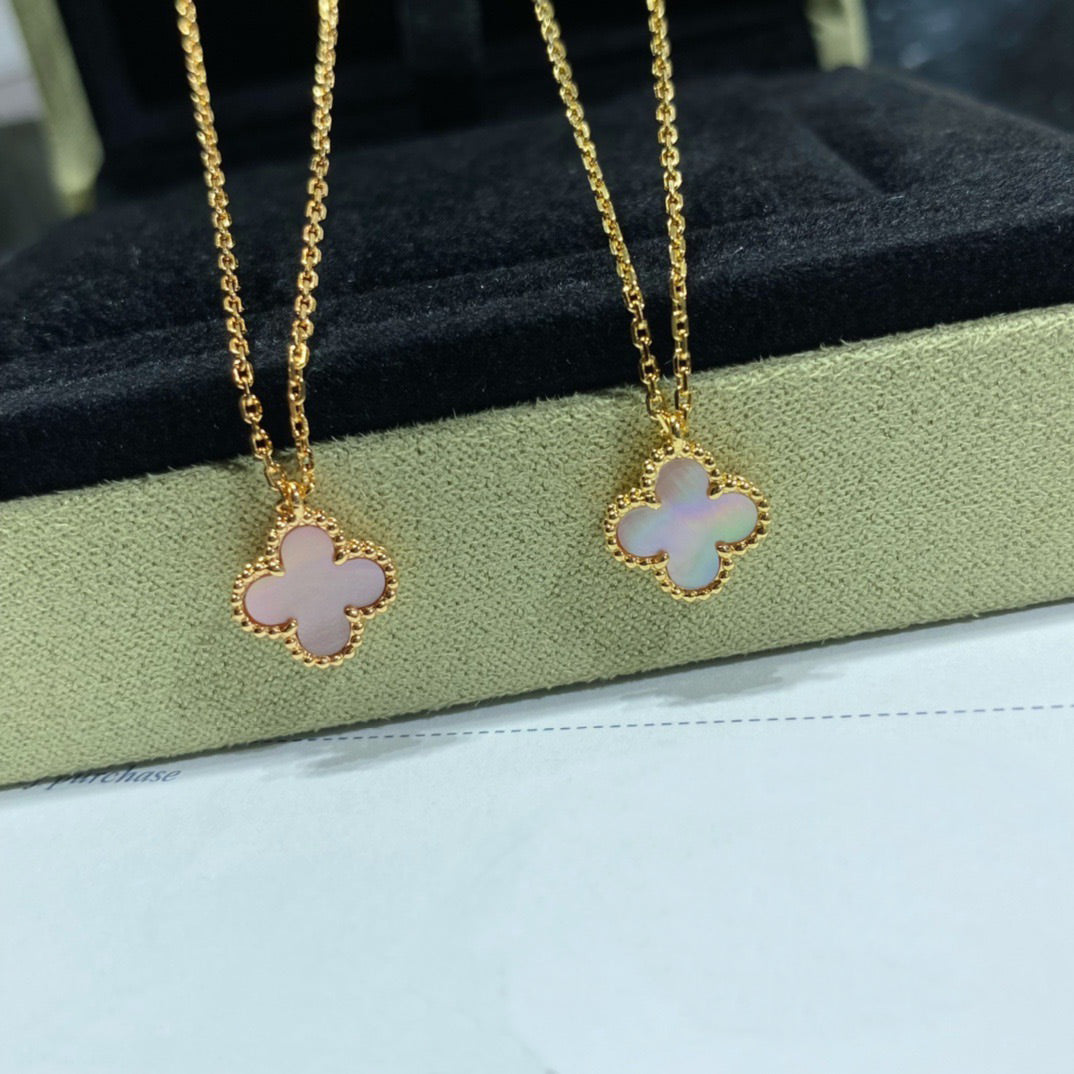 [Leaves]CLOVER 9.5MM PINK MOTHER OF PEARL SINGLE FLOWER NECKLACE
