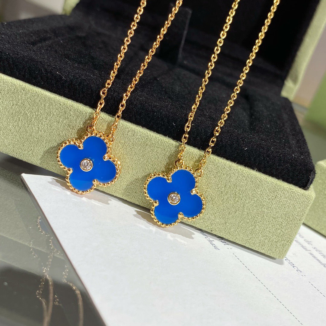 [Leaves]CLOVER 15MM DIAMOND AND BLUE AGATE NECKLACE
