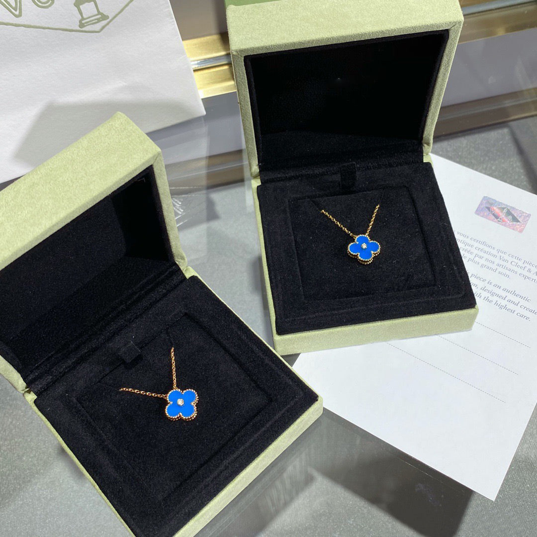 [Leaves]CLOVER 15MM DIAMOND AND BLUE AGATE NECKLACE