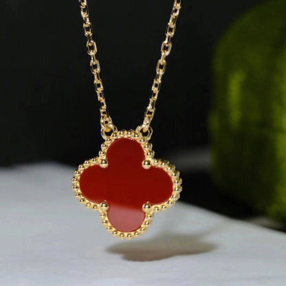 [Leaves]CLOVER 15MM CARNELIAN SINGLE FLOWER NECKLACE
